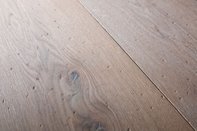 Dennebos Parkettboden | J. u. A. Frischeis