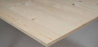Detailansicht einer Mehrschicht-Nadelholzplatte