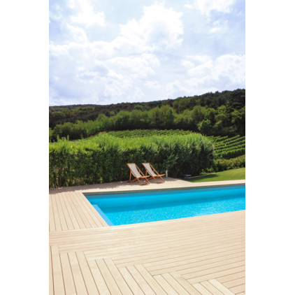 Accoya Terrassendiele Bombiert GRAD; Terrassendiele; GRAD; UK (Unterkonstruktion), UK-Abstand und Befestigung sind Empfehlungen; Holz-Alu, Perfect Rail,Holz-Holz, GRAD Stab,Holz-Alu, Flat Rail; Kalkulationsrichtpreis mit Berücksichtigung eines durchschnittlichen Dielenabstands von 6 mm; Volldiele; Accoya; A; Klasse 1; gelblich weiss; ruhig; Europa; GRAD; Perfect Rail; Massivholz