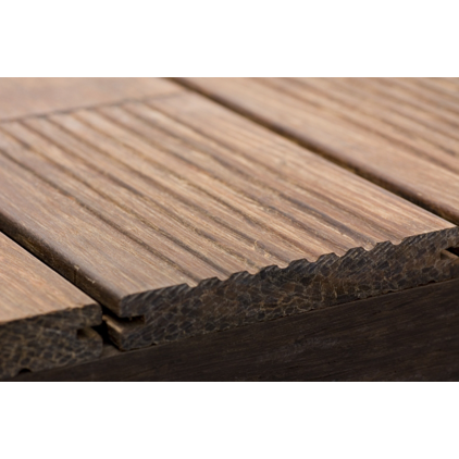 Bambus Terrassendiele Bamboo X-treme® Wendediele Geriffelt/Glatt, vorgeölt, Stirnseitig Nut & Feder; Terrassendiele; Bamboo X-treme®; Thermobehandelt; Wendediele; UK (Unterkonstruktion), UK-Abstand und Befestigung sind Empfehlungen; Holz-Alu, Clip,Holz-Holz, Clip; Kalkulationsrichtpreis mit Berücksichtigung eines durchschnittlichen Dielenabstands von 6 mm; Volldiele; Bambus; vorgeölt; A; Klasse 1; dunkelbraun; Dunkelbraun; ruhig; Stirnseitig Nut & Feder; Asien; Clip; Bambus; Thermoholz Bambus Terrassendiele Bamboo X-treme® Wendediele Geriffelt/Glatt, vorgeölt, Stirnseitig Nut & Feder; Terrassendiele; Bamboo X-treme®; Thermobehandelt; Wendediele; UK (Unterkonstruktion), UK-Abstand und Befestigung sind Empfehlungen; Holz-Alu, Clip,Holz-Holz, Clip; Kalkulationsrichtpreis mit Berücksichtigung eines durchschnittlichen Dielenabstands von 6 mm; Volldiele; Bambus; vorgeölt; A; Klasse 1; dunkelbraun; Dunkelbraun; ruhig; Stirnseitig Nut & Feder; Asien; Clip; Bambus; Thermoholz Bambus Terrassendiele Bamboo X-treme® Wendediele Geriffelt/Glatt, vorgeölt, Stirnseitig Nut & Feder; Terrassendiele; Bamboo X-treme®; Thermobehandelt; Wendediele; UK (Unterkonstruktion), UK-Abstand und Befestigung sind Empfehlungen; Holz-Alu, Clip,Holz-Holz, Clip; Kalkulationsrichtpreis mit Berücksichtigung eines durchschnittlichen Dielenabstands von 6 mm; Volldiele; Bambus; vorgeölt; A; Klasse 1; dunkelbraun; Dunkelbraun; ruhig; Stirnseitig Nut & Feder; Asien; Clip; Bambus; Thermoholz