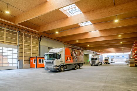 JAF Niedlerlassung St. Florian - Lager  | © Wolfgang Simlinger