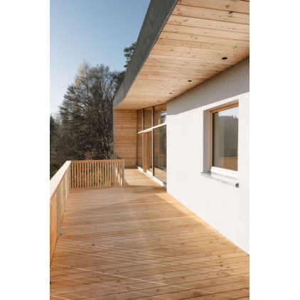 Heimische Lärche Terrassendiele AB Glatt Rift/Halbrift, seitl. genutet, SUPRO; Terrassendiele; kiln dried (KD); Das Vorbohren der Holzdielen wird unbedingt empfohlen,UK (Unterkonstruktion), UK-Abstand und Befestigung sind Empfehlungen;  Holz-Holz, Supro H; Kalkulationsrichtpreis mit Berücksichtigung eines durchschnittlichen Dielenabstands von 6 mm; Volldiele; Heimische Lärche; AB; Klasse 3; gelblich; lebhaft; Europa;  Supro H; Lärche; Massivholz