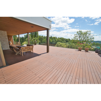 Bambus Terrassendiele Bamboo N-Durance® Bombiert, geölt, Grad®, hellbraun; Terrassendiele; Bamboo N-durance® Grad®; Thermobehandelt; UK (Unterkonstruktion), UK-Abstand und Befestigung sind Empfehlungen; Holz-Alu, Perfect Rail,Holz-Alu, Flat Rail,Holz-Holz, GRAD Stab; Kalkulationsrichtpreis mit Berücksichtigung eines durchschnittlichen Dielenabstands von 6 mm; Volldiele; Bambus; A; Klasse 1; hellbraun; Hellbraun; ruhig; Asien; Grad®; Perfect Rail; Thermoholz