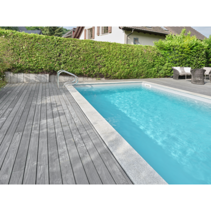 Accoya grau Terrassendiele Bombiert Grad®; Terrassendiele; Grad®; UK (Unterkonstruktion), UK-Abstand und Befestigung sind Empfehlungen; Holz-Alu, Perfect Rail,Holz-Holz, GRAD Stab,Holz-Alu, Flat Rail; Kalkulationsrichtpreis mit Berücksichtigung eines durchschnittlichen Dielenabstands von 6 mm; Volldiele; Accoya; A; Klasse 1; grau; Grau; ruhig; Europa; Grad®; Perfect Rail; Massivholz